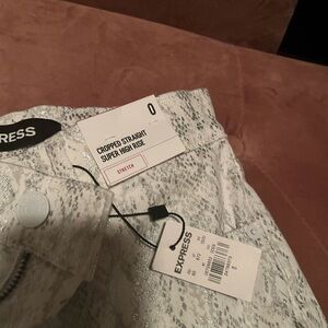 NWT express size 0 jean, snake print